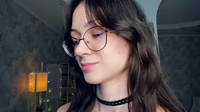 ReneeLippeatt's cam snapshot