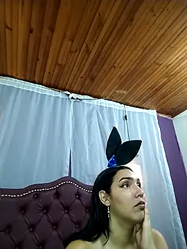 Sophie-dbs's cam snapshot