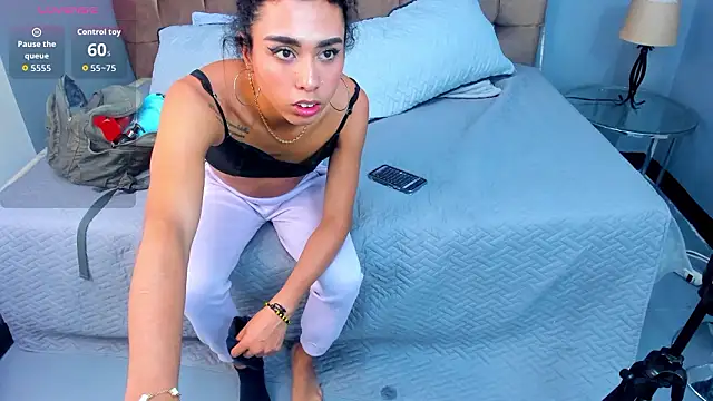 Violet_Moon20 live sex cam