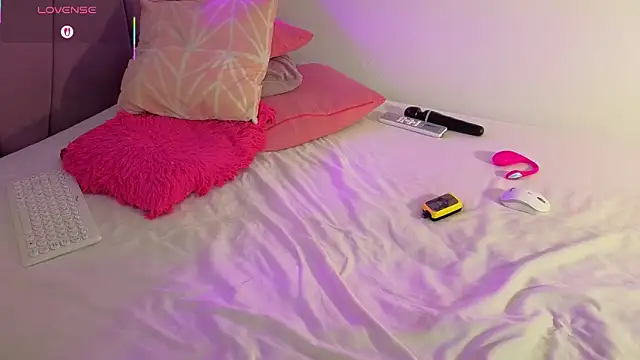 PIA_STONE's cam snapshot