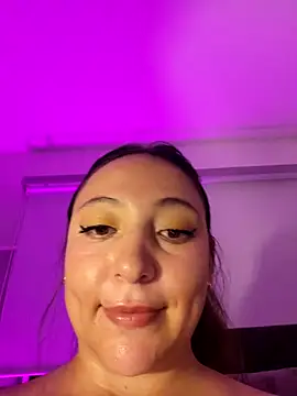 VickyHoult live sex cam