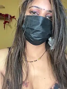 CUTI-NAINA live sex cam