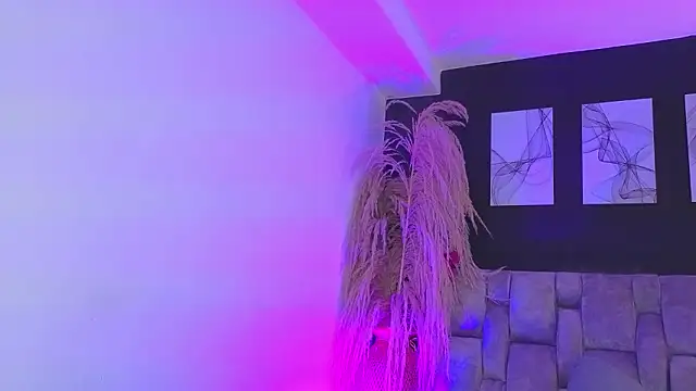 dahianae__'s cam snapshot