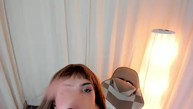 simone_sky live sex cam