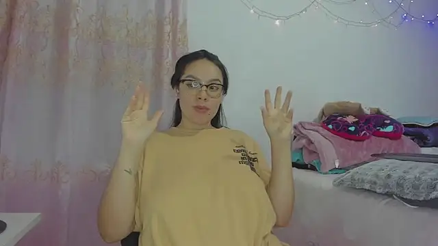 HARLEYNAPIER's cam snapshot