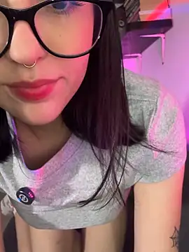 HinaSweet's cam snapshot