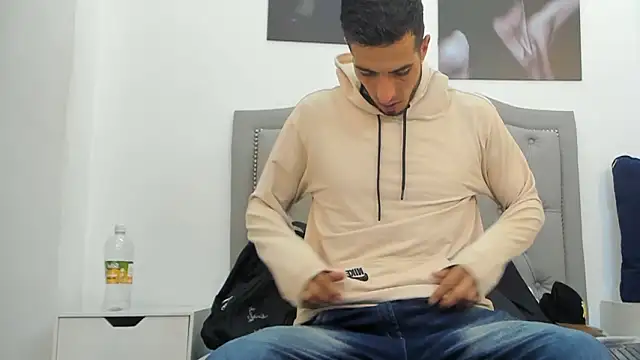 marc_ruffa's cam snapshot