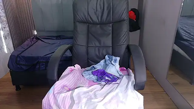 Vanessa_7_'s cam snapshot