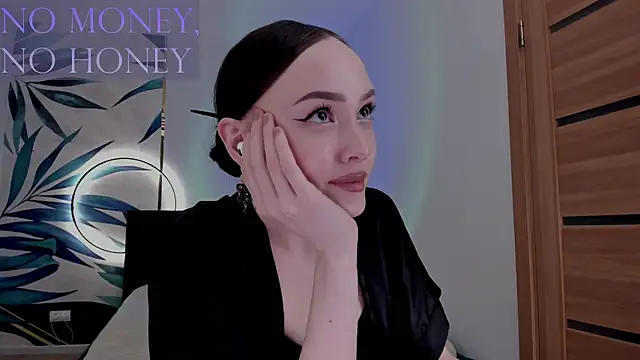 SirenasWhisper's cam snapshot