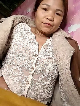 maymay-2000's cam snapshot