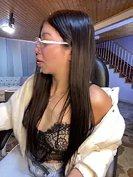 Maddy_Piink live sex cam