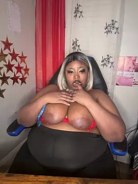 Chocolatebunnyxx96's cam snapshot