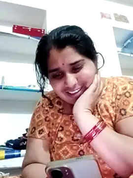 baghuy_sexe's cam snapshot