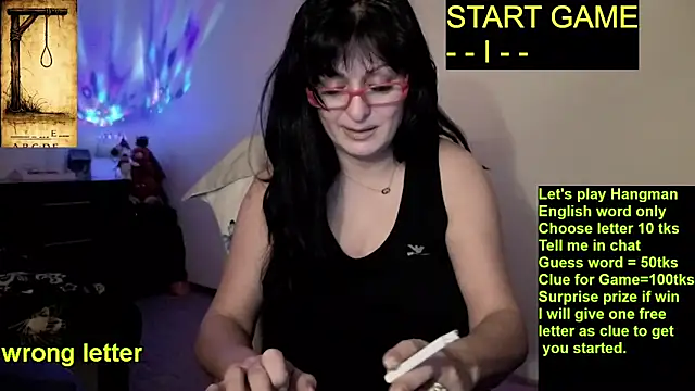 SexyAndBadGirl's cam snapshot