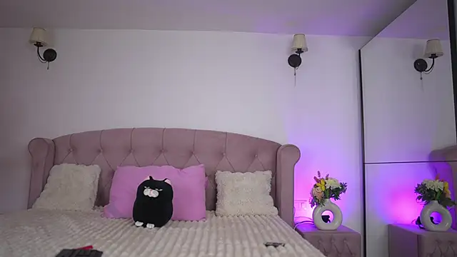 emma_godess's cam snapshot