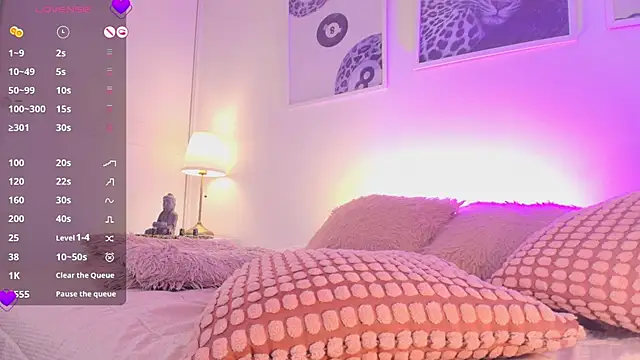 Valen_ross_'s cam snapshot