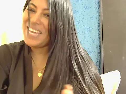 Sweet_canelaa73's cam snapshot