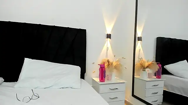 AnayPorter's cam snapshot