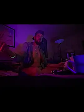 Guyst049's cam snapshot