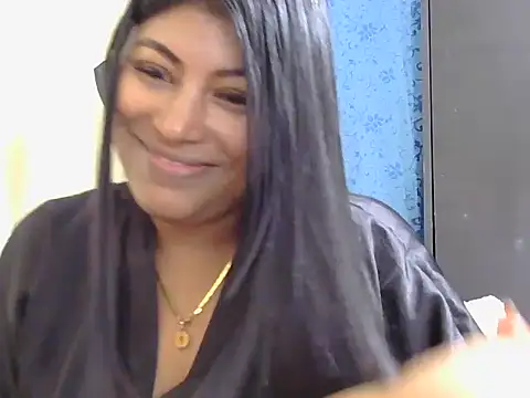 Sweet_canelaa73's cam snapshot