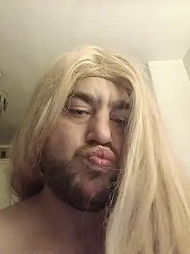 Alicia-Sissy-Smallz's cam snapshot