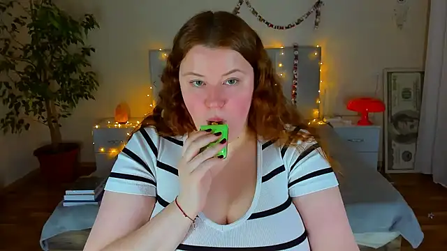 PolinaSalvatore's cam snapshot