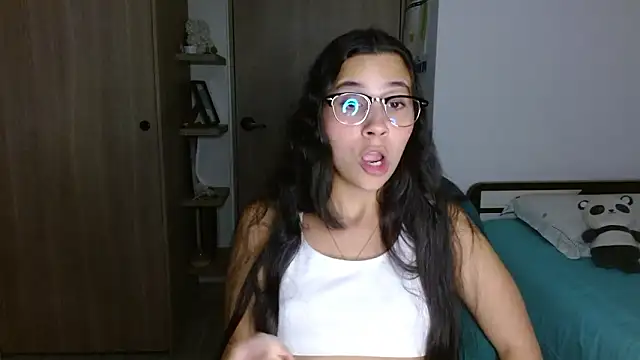 mia__lopez_'s cam snapshot