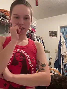 SugarNCinnamon's cam snapshot