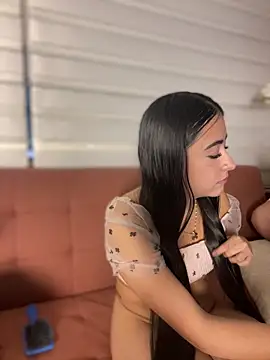 AuroraJohns_Pink's cam snapshot