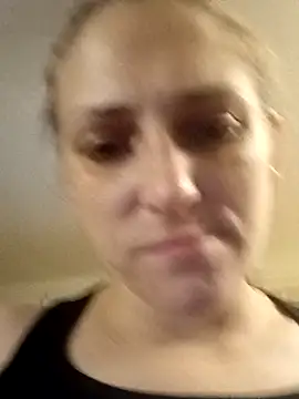 LadySn0w26's cam snapshot