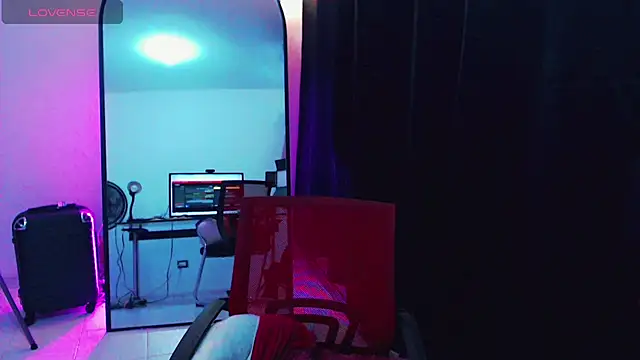 dark_sailent's cam snapshot