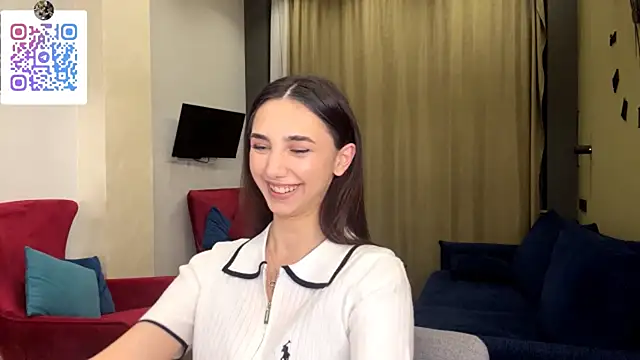 LinaMour's cam snapshot