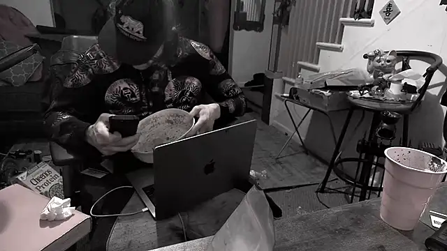 MasterDaddyCool live sex cam