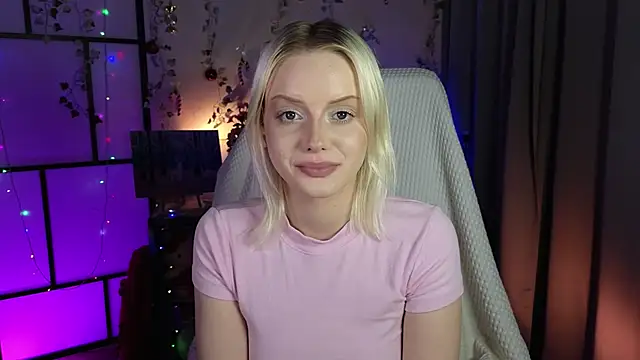 ImBonBon's cam snapshot