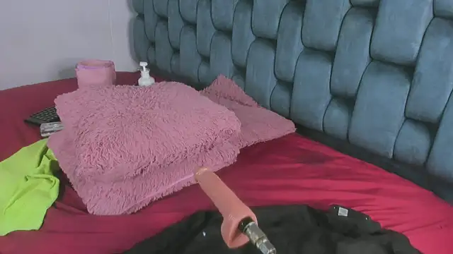 Roxy-Smith's cam snapshot