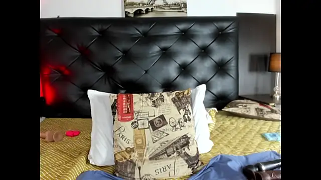 Kymy_marquez's cam snapshot