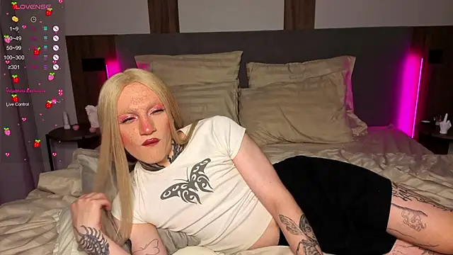 1lola4ka's cam snapshot