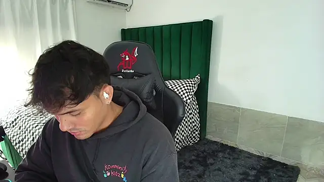 man_dur07 live sex cam