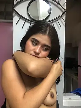 Nara_Bloom's cam snapshot