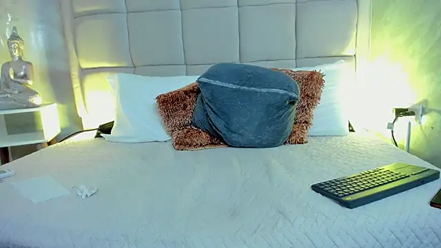 Hecatee_77 live sex cam