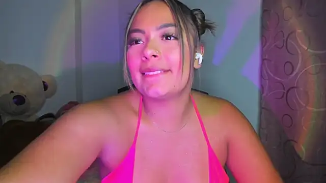 Kylievoos's cam snapshot