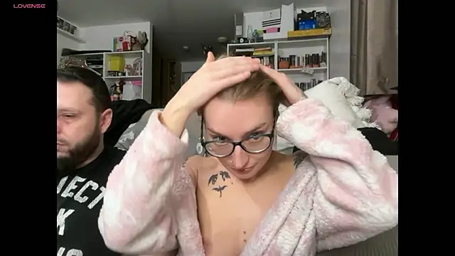 harleyblair's cam snapshot