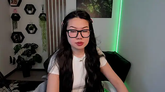 LunaPurrr's cam snapshot