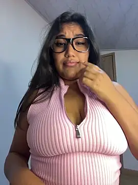 SharaRous's cam snapshot