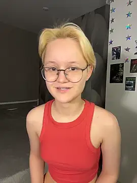 LuunaDorean's cam snapshot