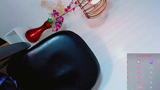 emelly_horny_ live sex cam