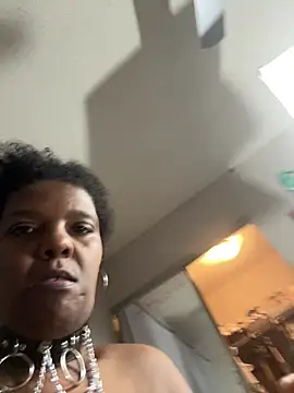 Triggerhappycj100 live sex cam