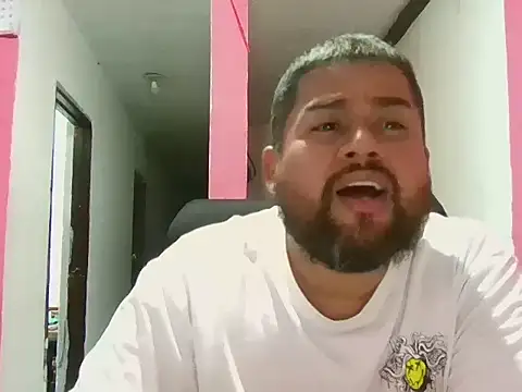 GABRIELGARCIA1313 live sex cam