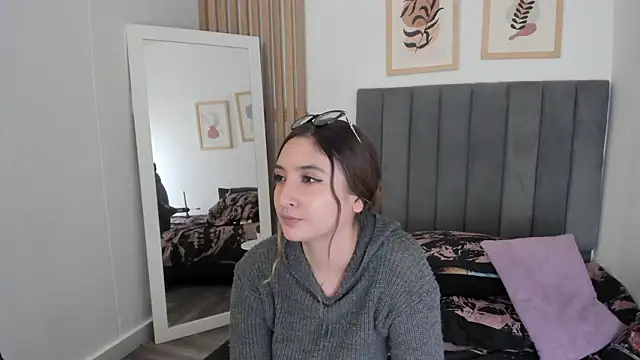 Alice_Dickinssonn live sex cam