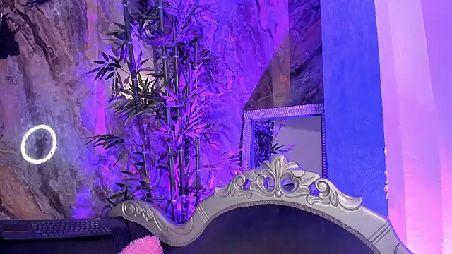 sydney_miller_'s cam snapshot